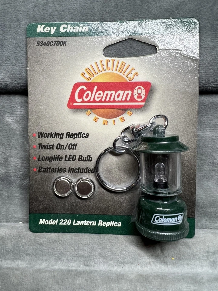 Vintage Collectible Coleman Key Chain Lantern Light 5340b700