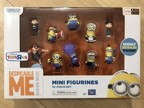 Despicable Me 10pcs  Set Minions Mini figures Figurines Toys R Us Exclusive Cover