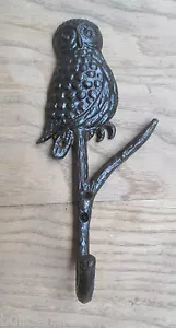 BÚHO EN RAMA Hierro Fundido Fantástico Pájaro Colgante Gancho - Imagen 1 de 1