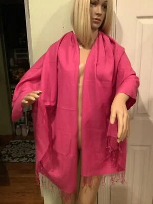 Nuevo sin etiquetas Portolano Hecho en Nepal Cachemira Seda Rosa Sólido Chal Bufanda Foto 1 de 4