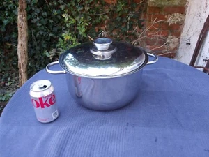 Cacerola y tapa de acero inoxidable KOCCHIN 18/10 hecha en Italia 7 litros de capacidad para bordear - Imagen 1 de 22
