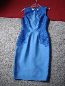 $ 1.595 Neu mit Etikett LELA ROSE Spitze bestickt Wolle Seide Etui-Kleid blau Größe 2 NEU  - Bild 1 von 12