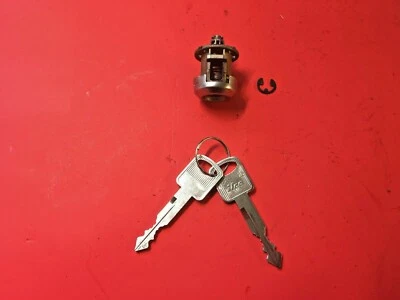 1998-2014 FORD F150 F250 F350 FL FR DOOR LOCK CYLINDER 2 KEYS USED OEM 7C3Z - Image 1 of 2