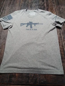 Grunt Style "This Is A Tool - I Am The Weapon" T-Shirt Herren Gr. Medium, grau - Bild 1 von 8