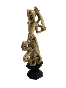 Statuina vintage samurai asiatico guerriero che combatte un drago resina intagliata a mano 12,5" - Foto 1 di 10