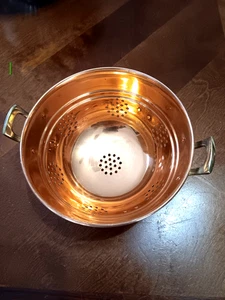 Vintage Copper Small Colander Berry Strainer Brass Handles & Claw Feet, 5 7/8" - Picture 1 of 7