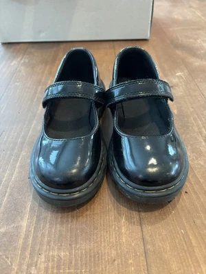Zapatos Dr. Martens Niñas Talla 12 Maccy Mary Jane Negro Charol Punta Redonda Foto 1 de 4