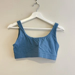 Sujetador deportivo Quince azul pizarra top cuello redondo gimnasio entrenamiento ropa deportiva para mujer mediano - Imagen 1 de 4