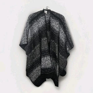 Woolrich Womens Drape Blanket Shawl Wrap Black Gray Stripe Oversize Knit OS - Picture 1 of 5