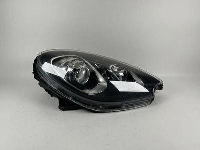 2015-2018 PORSCHE MACAN XENON HEADLIGHT RIGHT RH SIDE OEM - Image 1 of 4