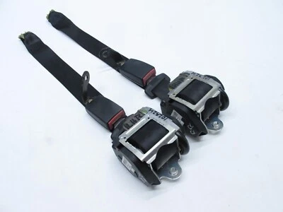 02-09 JUEGO RETRACTOR CINTURÓN SEGURIDAD TRASERO DERECHO IZQUIERDO AUDI B6 B7 A4 S4 CONVERTIBLE 102324 Foto 1 de 4