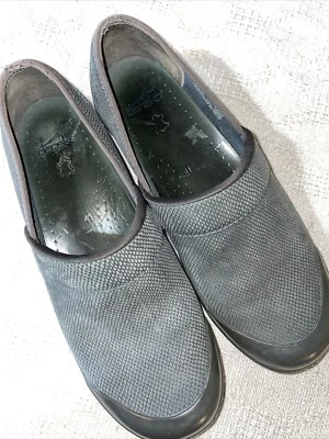 Dansko Womens Medical Clogs Size 41 U.S. 10 M Gray Leather Hospital Clinic - Image 1 of 4