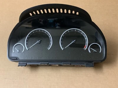 11 12 BMW ALPINA B7 F01 F02 VELOCÍMETRO ODÓMETRO CALIBRE DE GRUPO 1261 OEM Foto 1 de 4