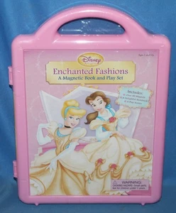 Disney Enchanted Fashions Libro Magnetico E Gioco Set Nuovo - Foto 1 di 2