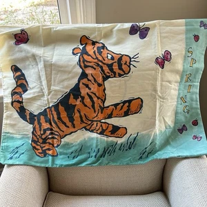 Vintage Disney Winnie Puuh Tigger Frühling Herbst Kissenbezug doppelseitig EUc - Bild 1 von 8