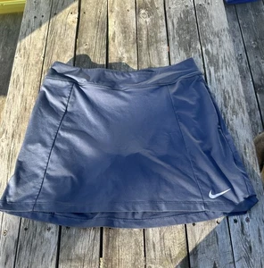 Nike Dri Fit Women's Blue Tennis Skort Size Medium - Picture 1 of 5