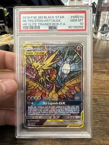 PSA 10 Moltres Zapdos Articuno SM210 PSA 10 2019 Pokémon Black Star Hidden Fates - Picture 1 of 4