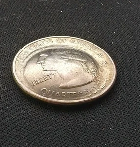 2001 P - Rhode Island - State Quarter (¿golpeado por bala?) - Imagen 1 de 3