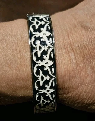 TALBOTS Heart Black & White Enamel Silver Hinged Bangle Bracelet - Image 1 of 2