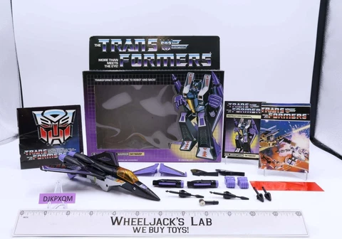Skywarp 100% Complete W/ NICE BOX 1985 Vintage G1 Transformers Action Figure Cover