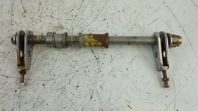 Eje de rueda trasera Honda SL350/70 71 SL 350 1970-72 Foto 1 de 4