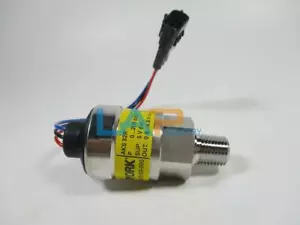 1PC NEW FORYORK 025-29583-000 Pressure Sensor 0-200 psis 5Vdc - Picture 1 of 8