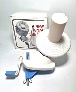 Vintage Royal Wool Yarn Winder Table Top Made in Japan Original Box - Picture 1 of 4