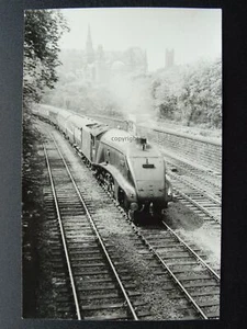 Schottland EDINBURGH RAILWAY STATION Lokomotive MERLIN 60027 um 1950 RP Fotokarte - Bild 1 von 2
