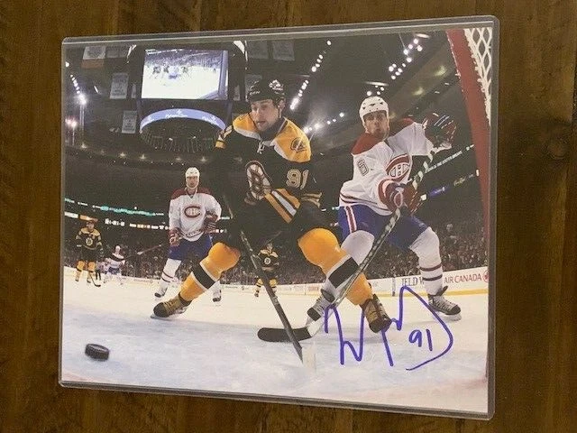Bruins Marc Savard Autographed 8x10 Photo - Image 1 of 1