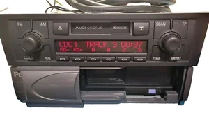 Audi Chorus Autoradio A3 8P Radio mit CD Wechsler 8 Fach - Bild 1 von 17