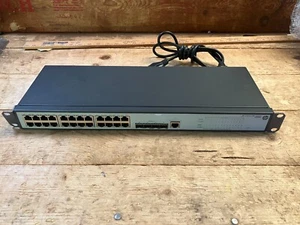 Prodotto switch HP V1910-24G #JE006A - Foto 1 di 2