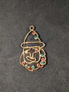 Vintage goldfarbene Draht Weihnachtsmann Brosche rot & grün Strass Weihnachten Urlaub Anstecknadel - Bild 1 von 7