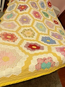 ATQ COTTON HEXAGON FLOWER GARDEN QUILT 85x72 HAND STITCHED SOME FLAWS COLORFUL - Picture 1 of 24