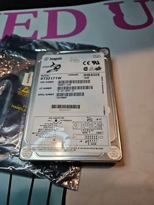 Seagate ST32171W 9C6011-010 242515-001 269271-001 269120-003 2.1GB SCSI - Picture 1 of 7