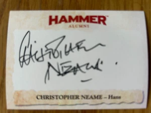 HAMMER SERIE 2 - SEVENTIES SHOCKERS: AUTOGRAMMKARTE: CHRISTOPHER NEAME AS HANS - Bild 1 von 1