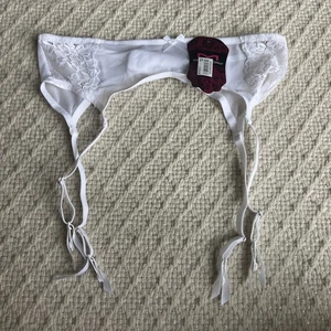 Maidenform DM1124 Women's Extra Sexy Lace Garter Belt medium - Picture 1 of 6
