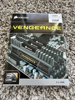 Corsair Vengeance® — 12GB Triple Channel DDR3 Memory Kit - CMZ12GX3M3A1600C9 - Image 1 of 4