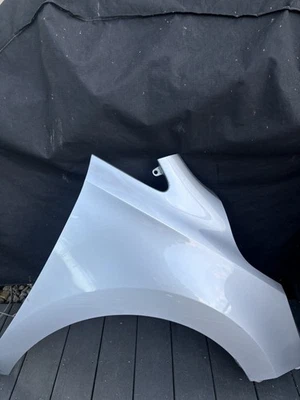 2015-2021 KIA SEDONA RIGHT PASSENGER SIDE FENDER OEM - Image 1 of 4