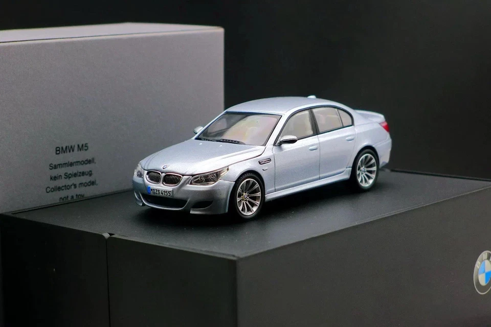 1/43 BMW M5 E60 2005 KYOSHO 80420391744 EXTREMELY RARE - Immagine 1 di 1