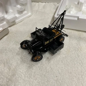 Danbury Mint 1925 Ford Model T Tow Truck - Picture 1 of 11