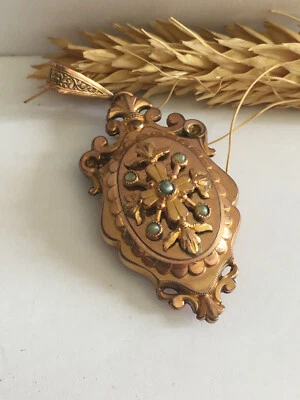 ANCIEN PENDENTIF NAP III OUVRANT PORTE PHOTO EN PLAQUE OR - Photo 1/4