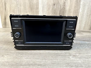2019-21 VOLKSWAGEN JETTA RADIO HEAD UNIT OEM PART # 5G6.035.869.E - Picture 1 of 11