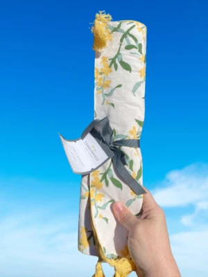 Springtime 100% Cotton Table RUNNER New 14x72 Threshold w Yellow Flowers NWT - Image 1 of 4