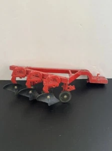VTG The ERTL Co red 3 Bottom farm Plow with Hitch USA READ - Picture 1 of 14