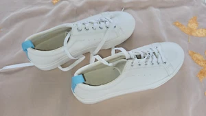 gepflegte Pull&Bear Damen Leder Sneaker Sportschuhe Freizeitschuhe weiss Gr41 - Bild 1 von 7