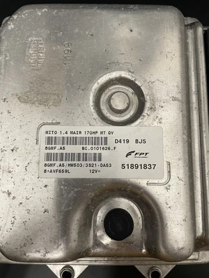 Centralina ECU Alfa Romeo Mito 1.4 Multiair 170HP QV 8GMF.A5/HW503 51891837 - Immagine 1 di 4