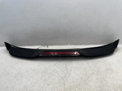 11-14 Porsche Cayenne S Tapa Trasera Alerón Ala Luz Freno Lámpara 1596 OEM Foto 1 de 4