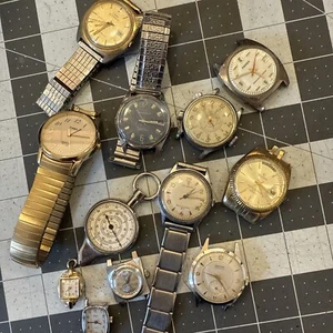 Lot of Vintage Watches Caravelle Elgin Sheffield More - Picture 1 of 14