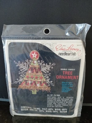 NUEVO De Colección Edna Looney DOBLE CARA 6" ÁRBOL DE NAVIDAD Adorno Lentejuelas Aguja Kit Foto 1 de 4