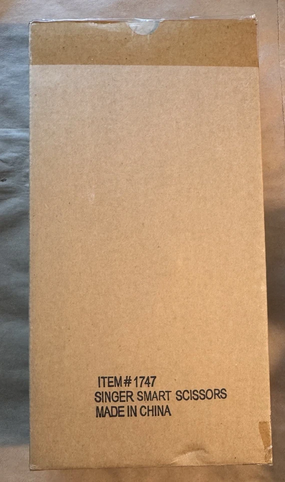 Singer Cordless Smart Fabric Cutting Scissors, Wireless Battery Powered - NEW - Image 1 of 2